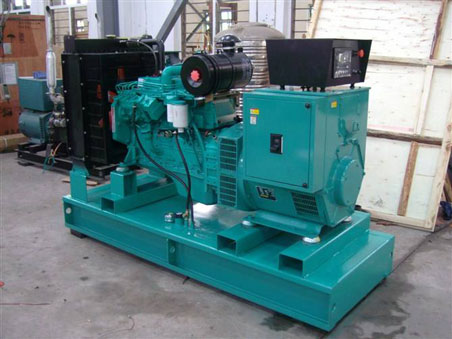 通辽200kw康明斯柴油发电机组
